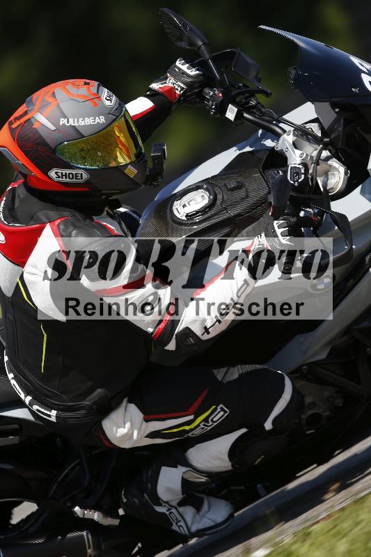 /Archiv-2024/29 12.06.2024 MOTO.CH Track Day ADR/Gruppe gelb/23